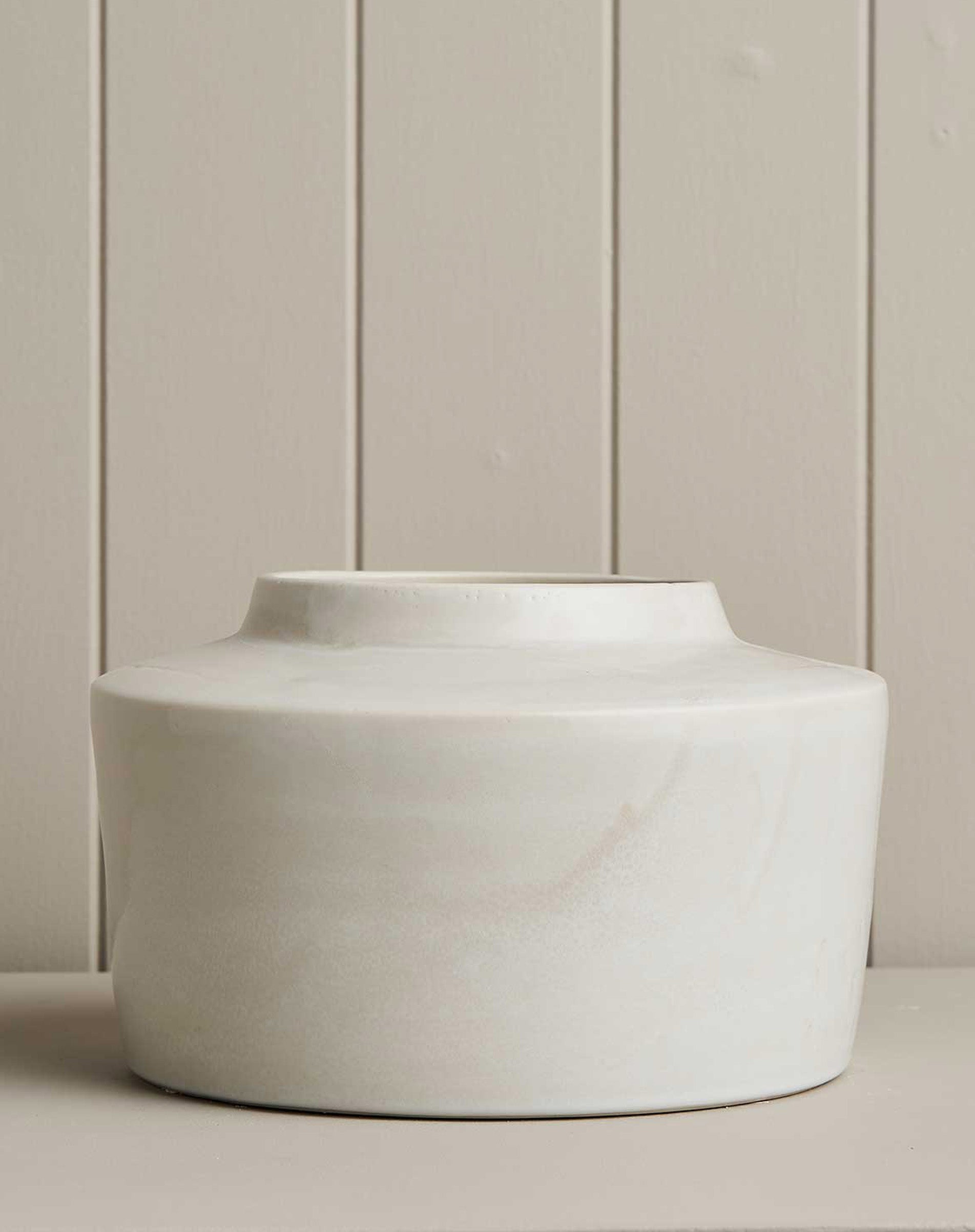 Monument Vase in Coast