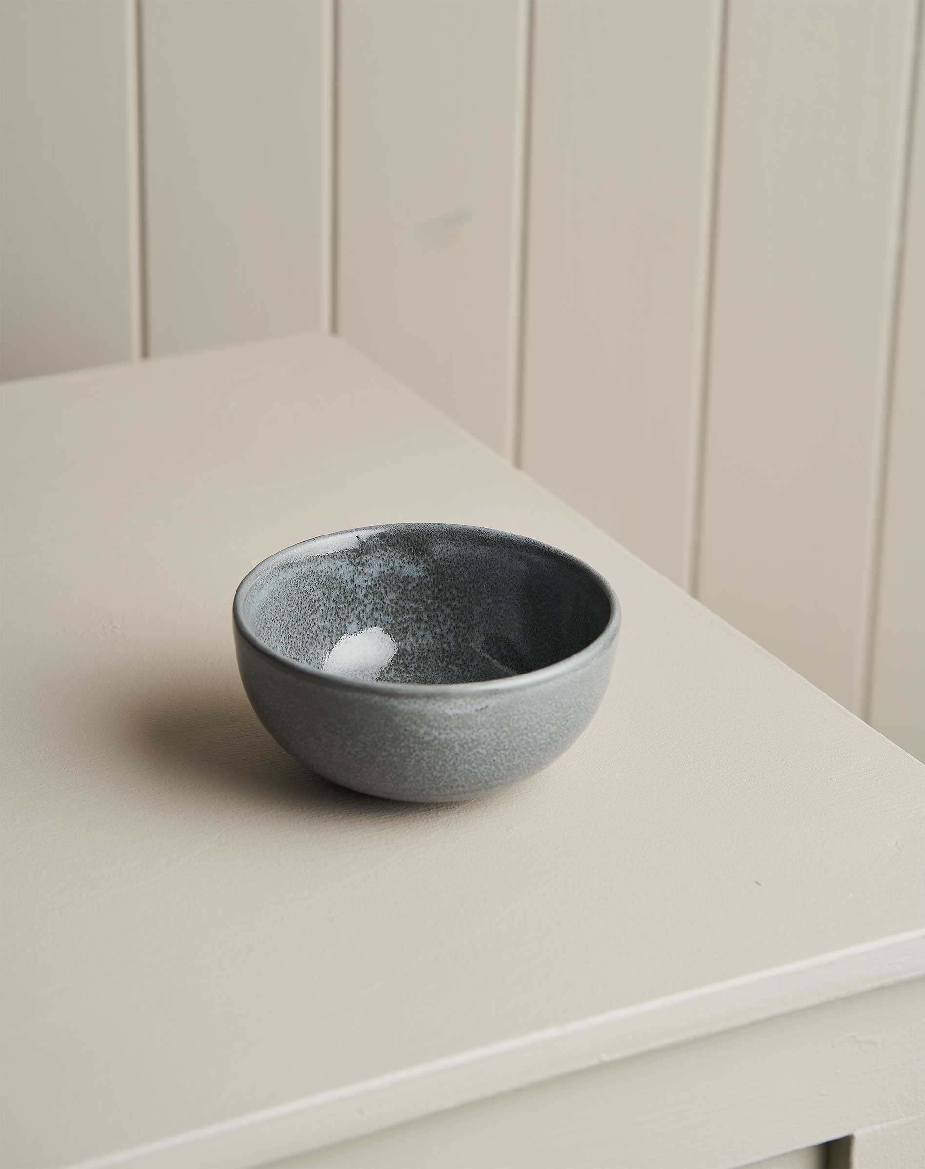 Small Portions Terra Place Setting / Storm