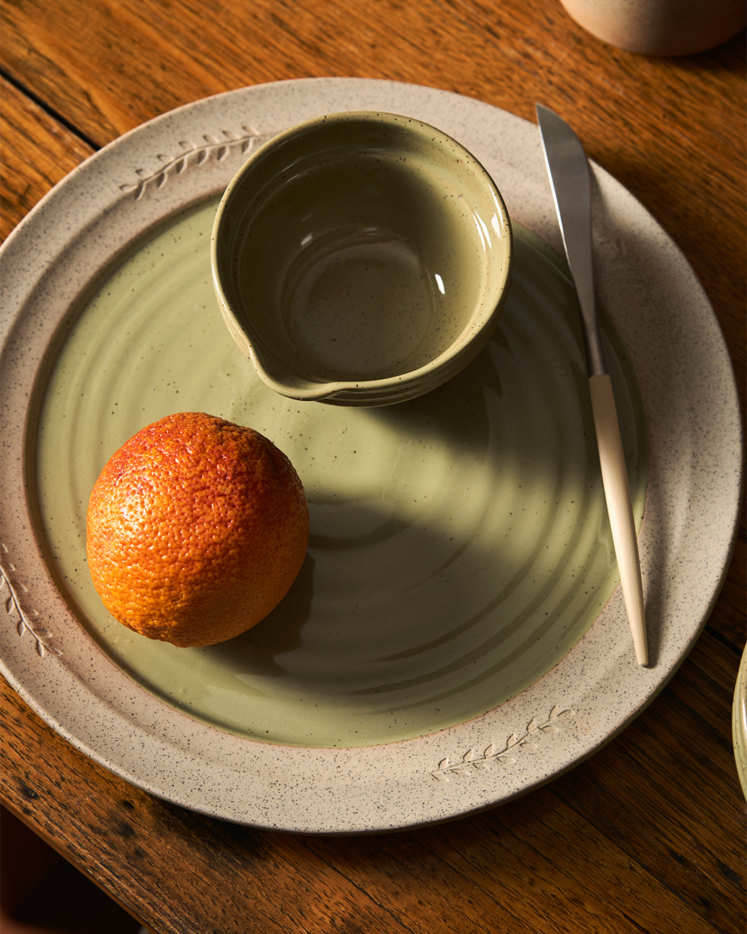 30cm Platter in Peppercorn / Kitchen Life