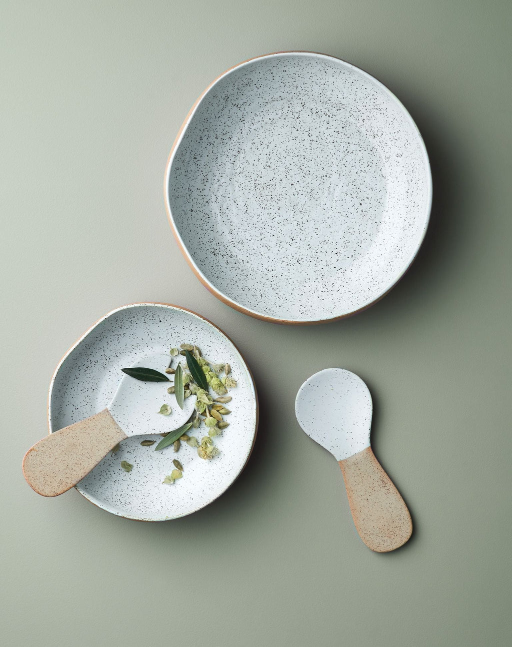 Garden To Table Bowl in White