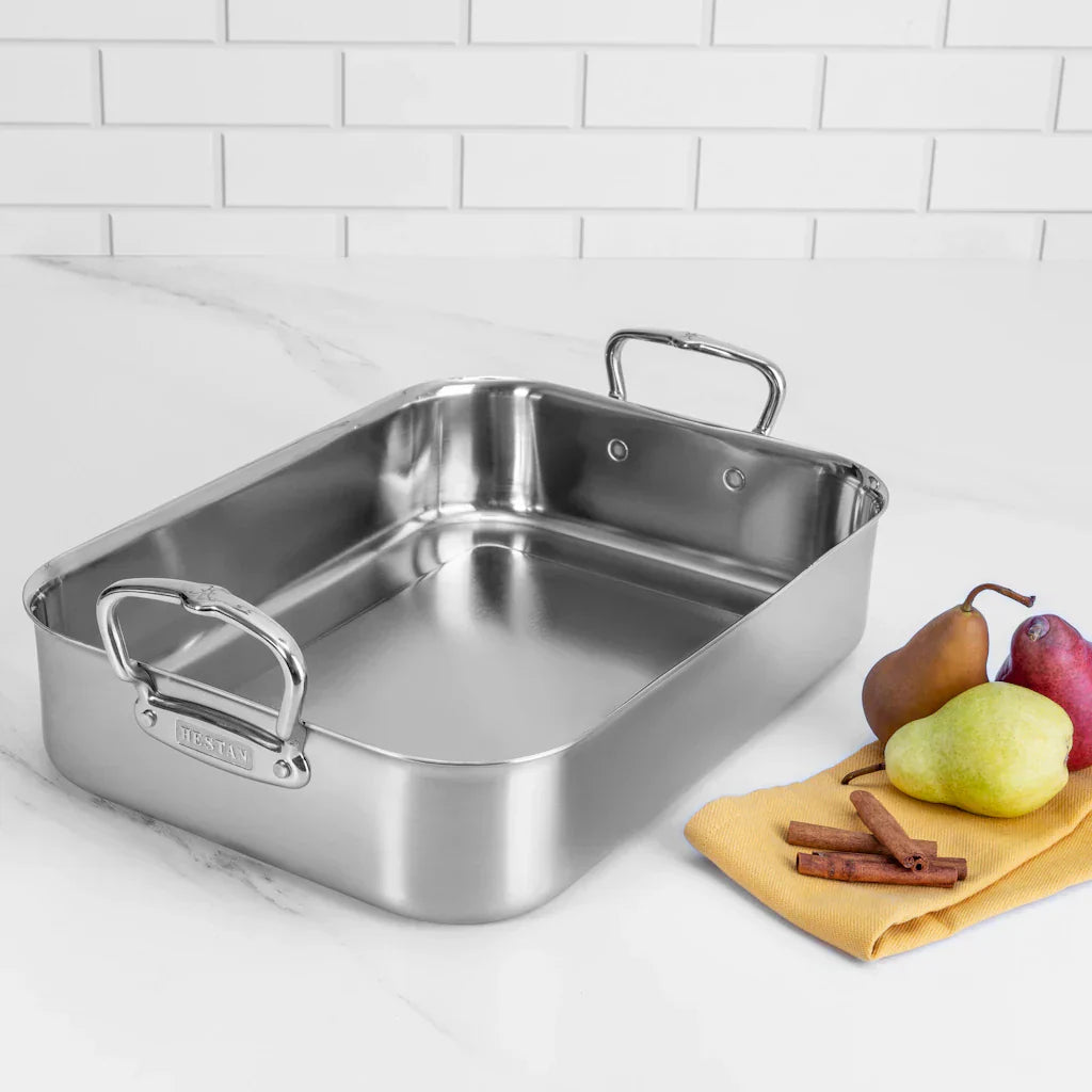 Hestan 16.5" Classic Roaster with Rack