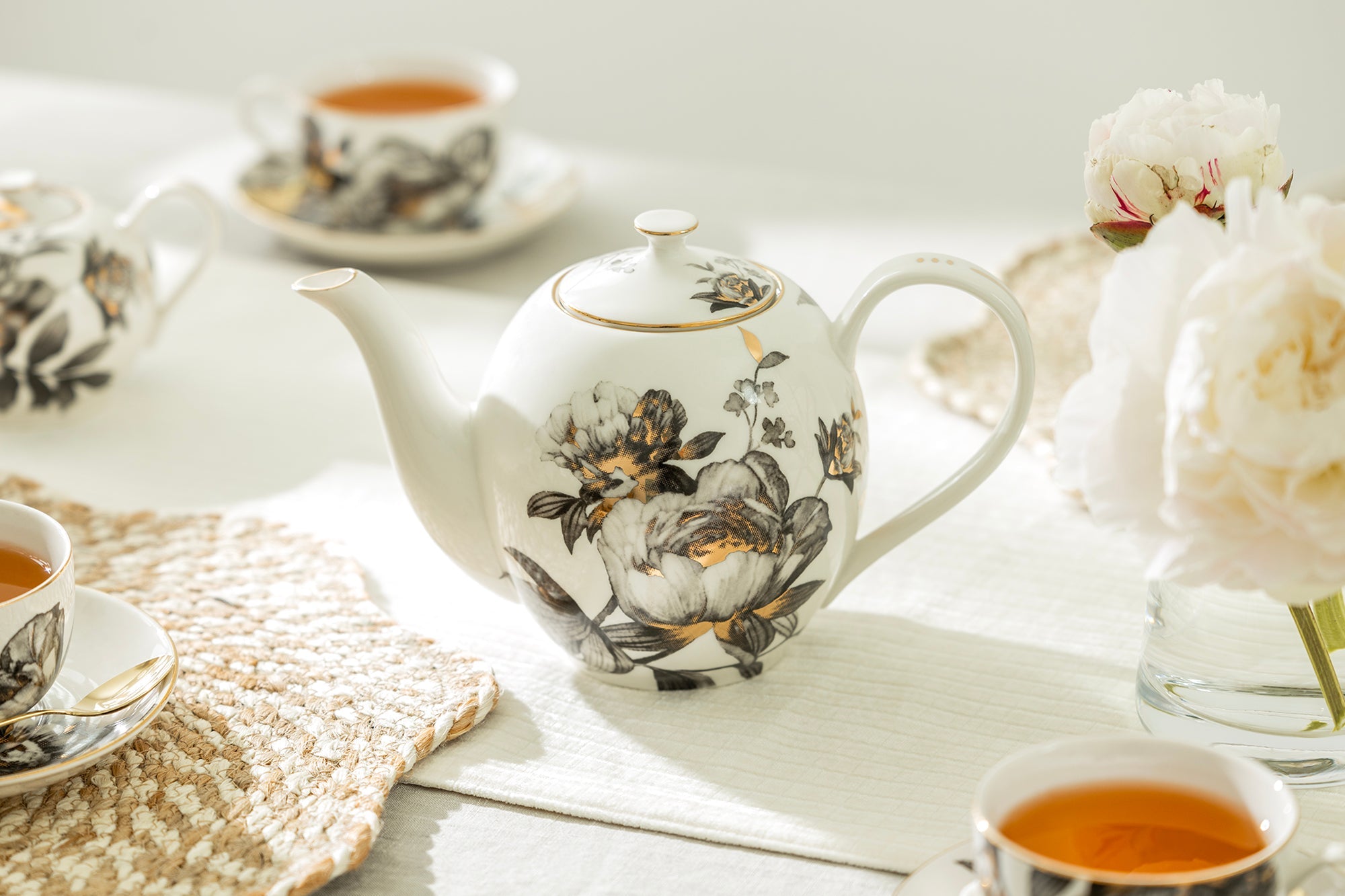 Black Gold Peony Fine Porcelain Teapot - CLEARANCE