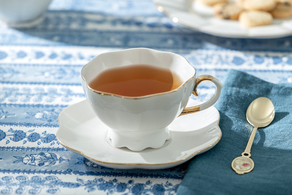 White Gold Scallop Fine Porcelain Tea Cup and Saucer
