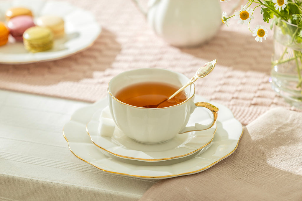 White Gold Scallop Fine Porcelain Tea Set