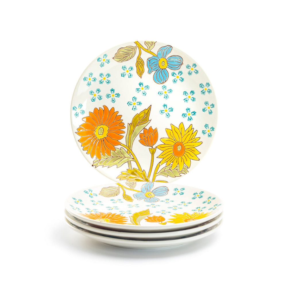 8" Daisy Hand Crafted and Painted Dessert/Salad Plate