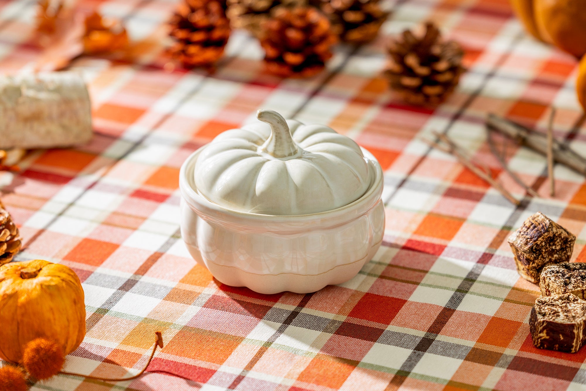 White Pumpkin Figural Reactive Glazed Bowl with Lid