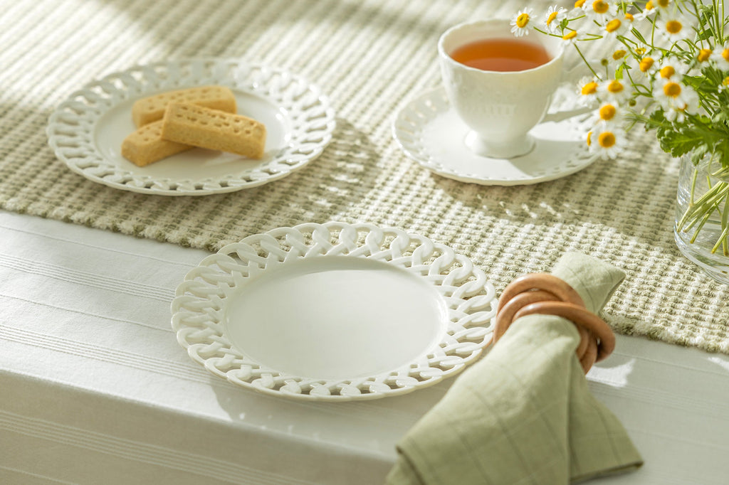 White Heirloom Fine Porcelain Dessert/Dinner Plate