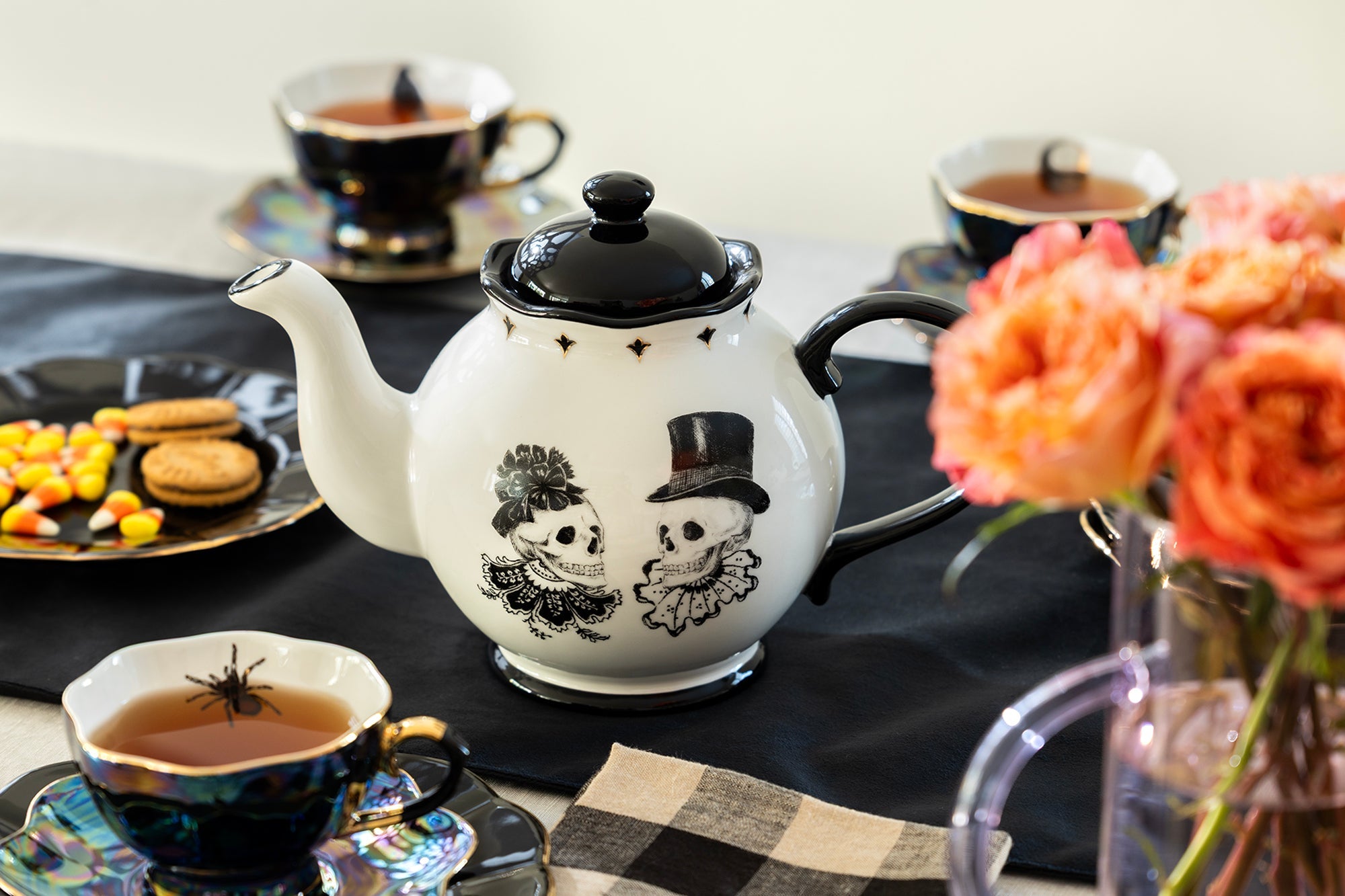 Halloween Victorian Skulls Teapot