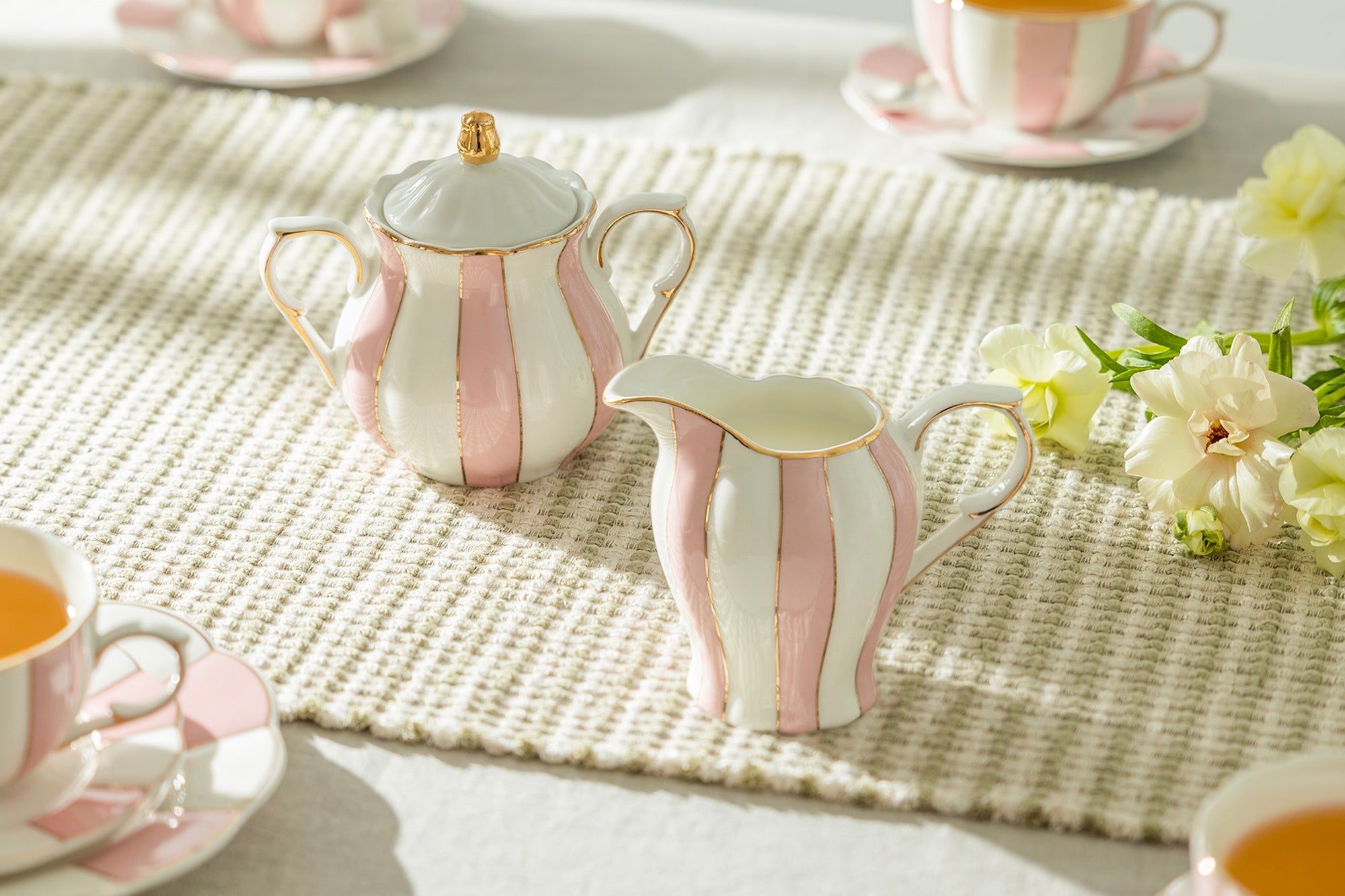 Pink and White Scallop Fine Porcelain Sugar & Creamer Set - CLEARANCE