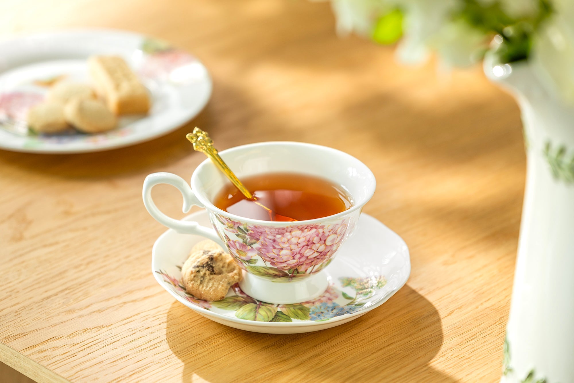 Hydrangea with Hummingbird Bone China Tea Cup and Saucer