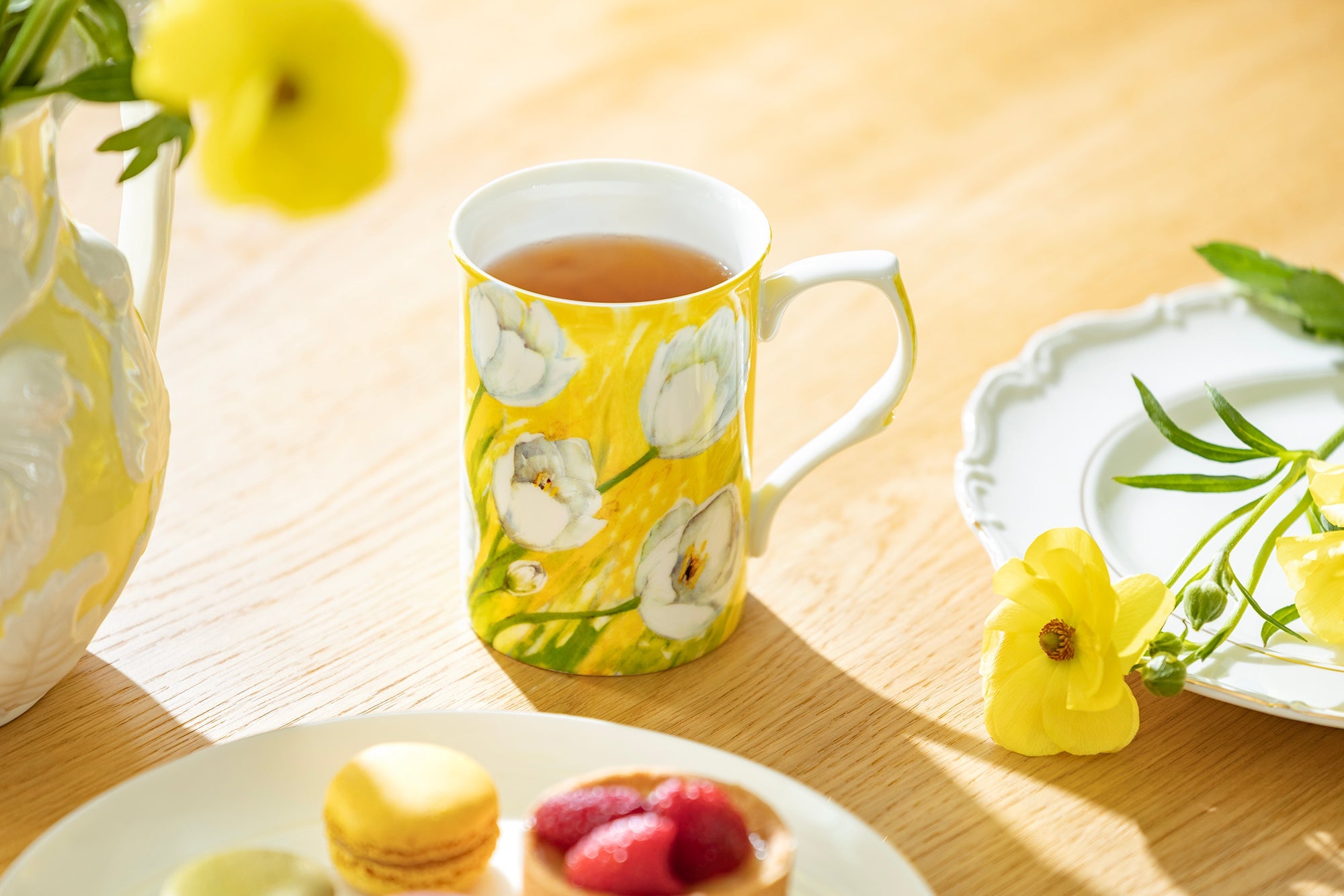 Tulip Yellow Bone China Mug