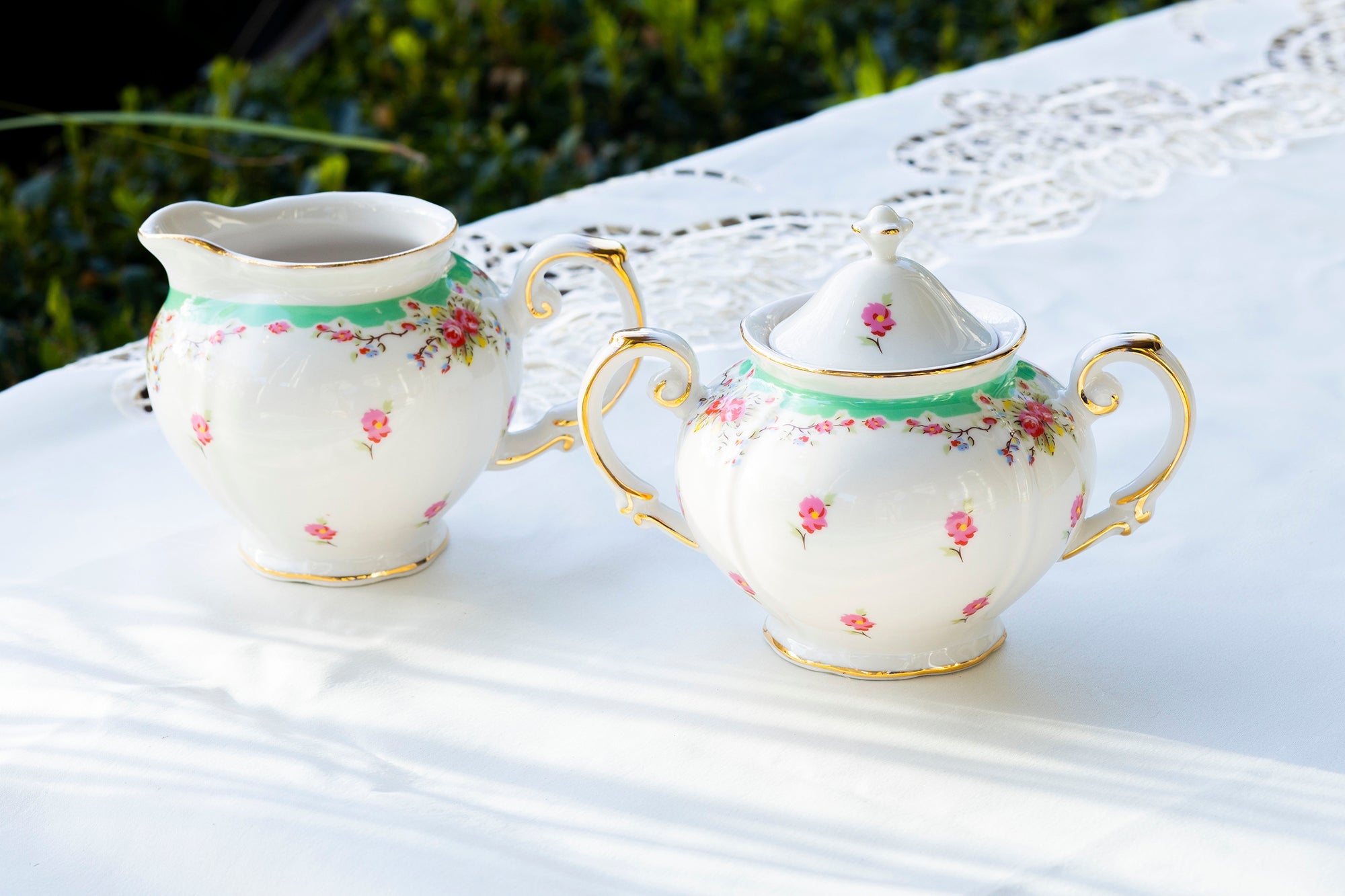 Rose with Green Accent Fine Porcelain 11-Piece Tea Set