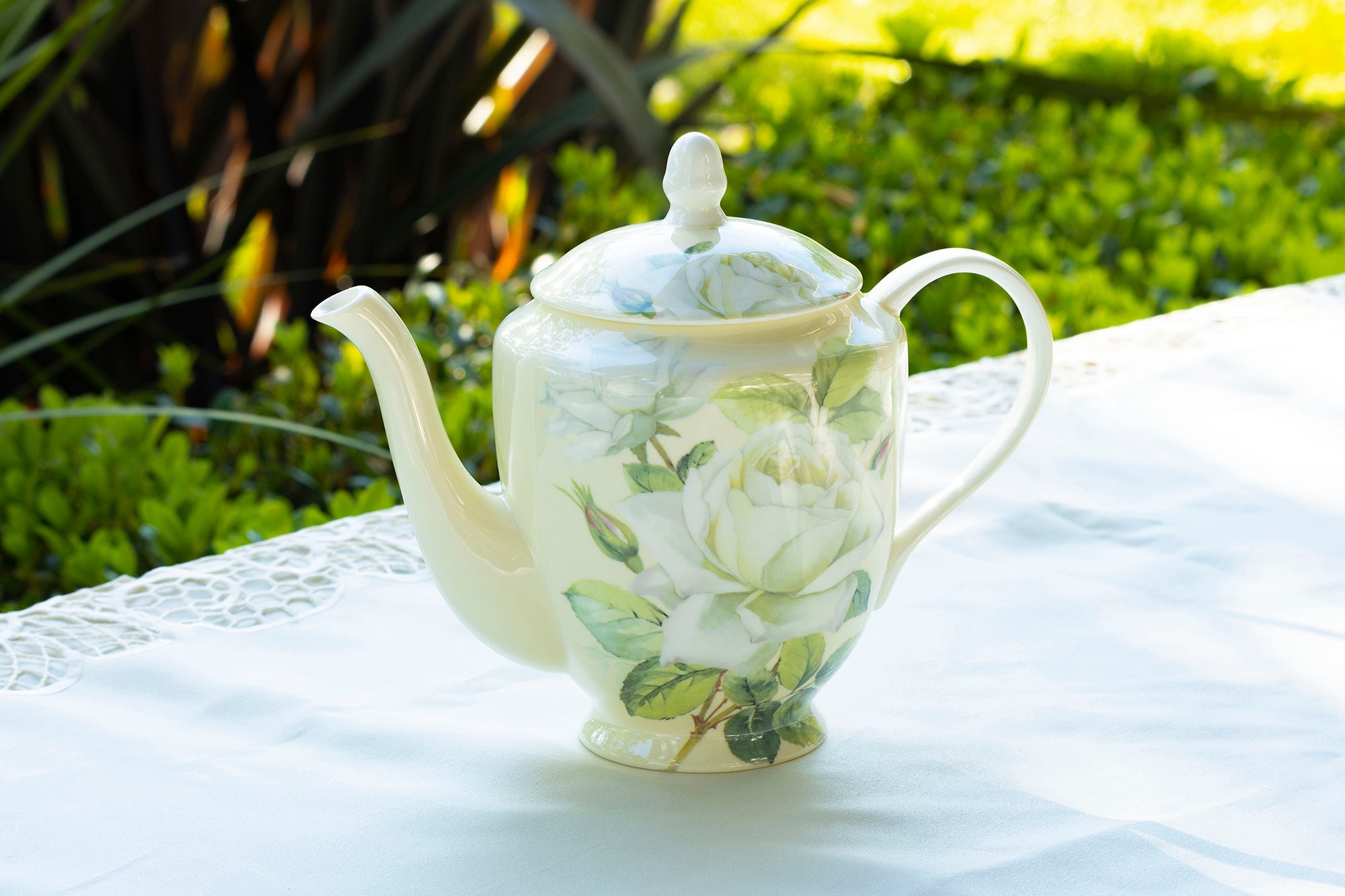 Iceberg Rose Bone China 11-Piece Tea Set