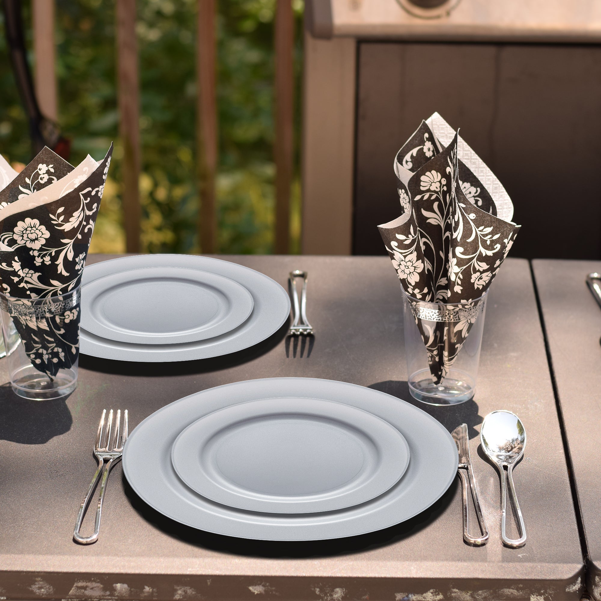 Matte Steel Gray Round Disposable Plastic Dinner Plates (10")