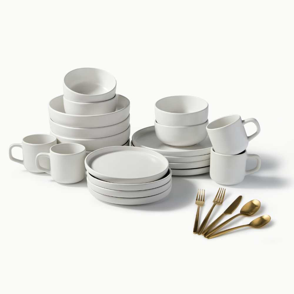Dinnerware Set