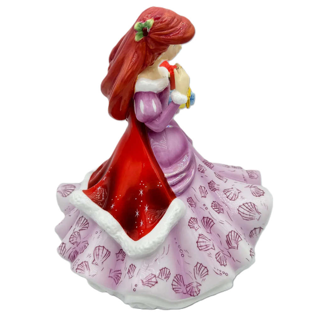 English Ladies Disney Little Mermaid Princess Ariel Presents Figurine