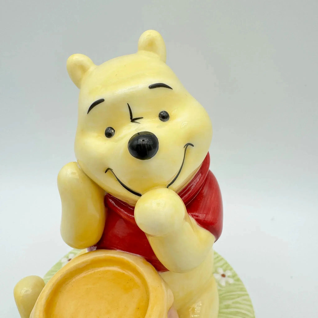 English Ladies Disney Winnie the Pooh "Time for Something Sweet" Figurine
