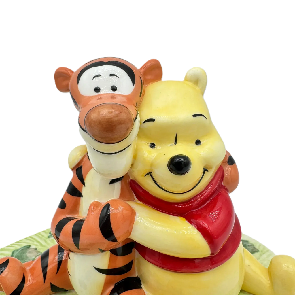 English Ladies Disney Winnie the Pooh "My Favourite Day" Figurine