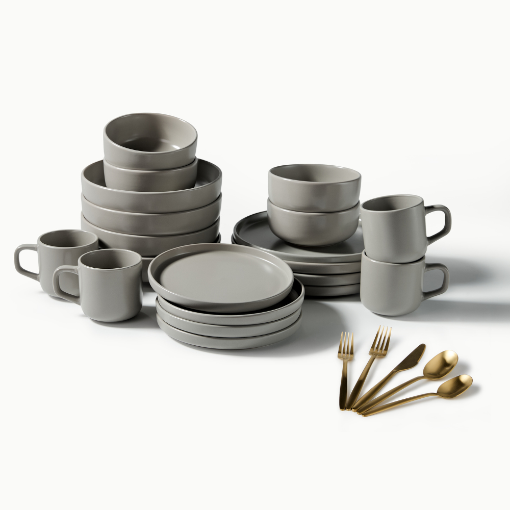 Dinnerware Set
