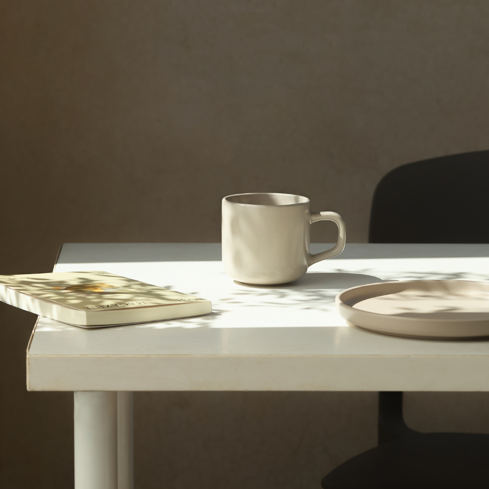 Minimalist Mugs