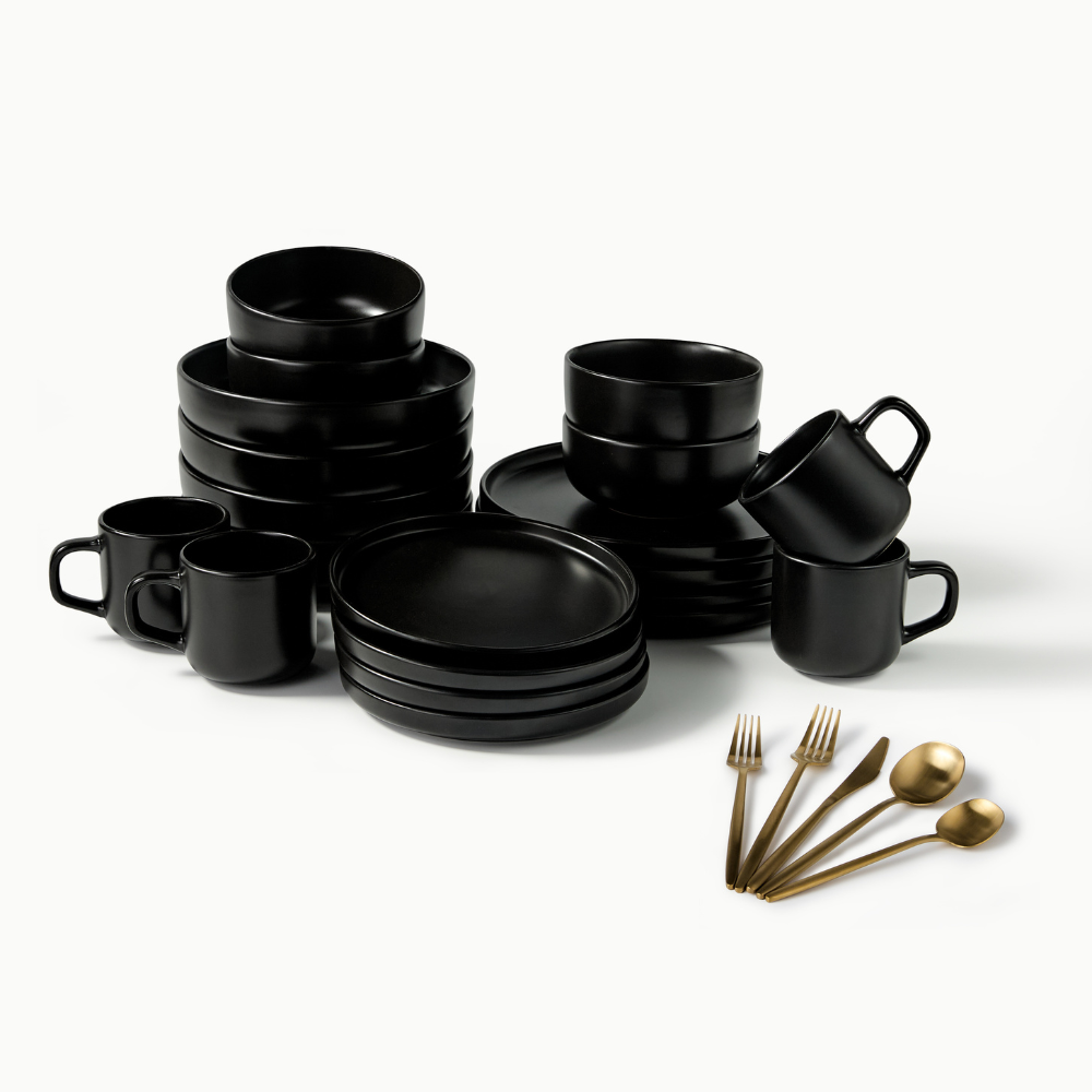 Dinnerware Set