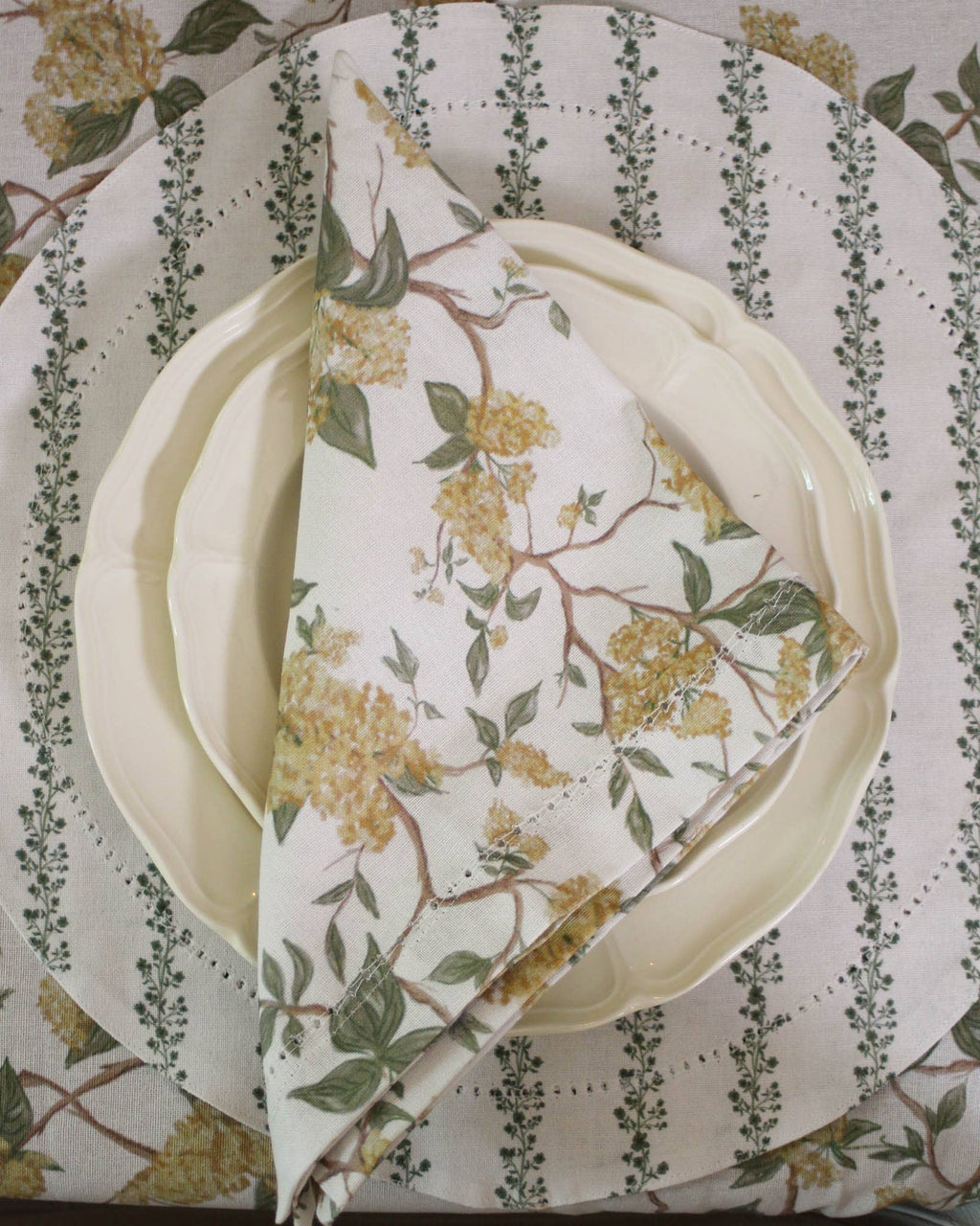 Hyacinth Floral Dinner Napkin Set of Four: Marigold