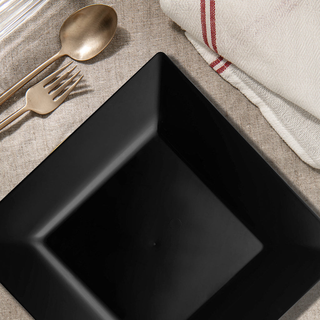 Black Square Plastic Cake Plates (6.5")