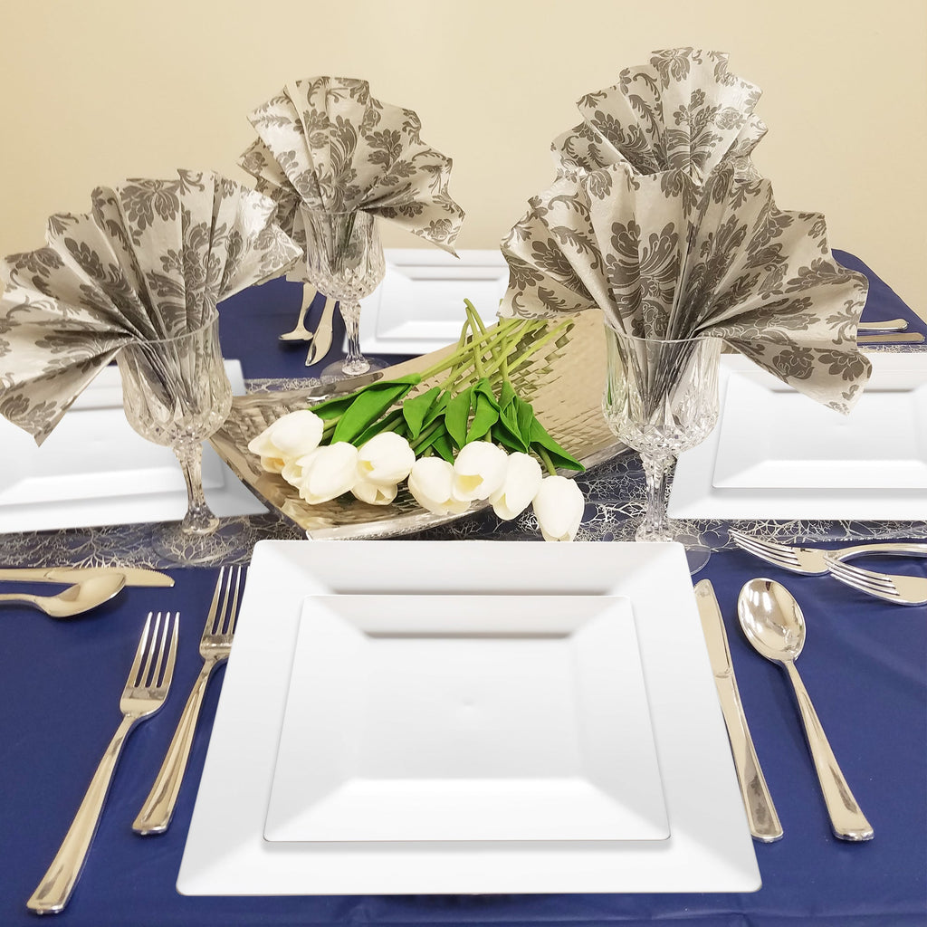White Square Plastic Cake Plates (6.5")