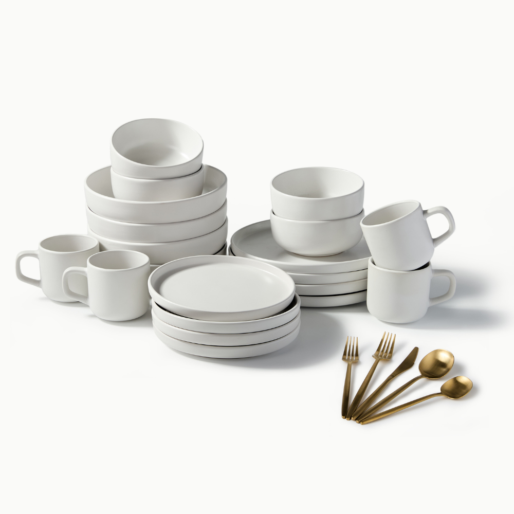 Dinnerware Set
