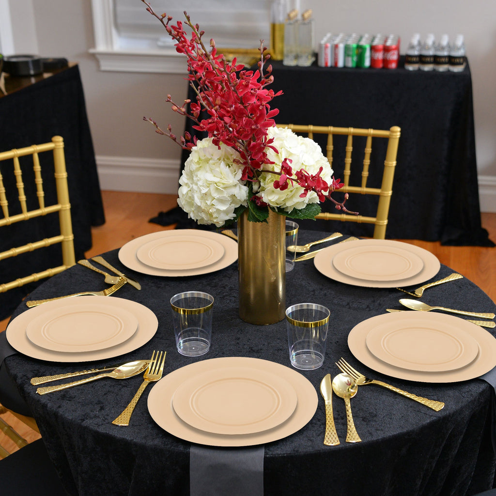 Matte Bright Yellow Round Disposable Plastic Appetizer/Salad Plates (7.5")