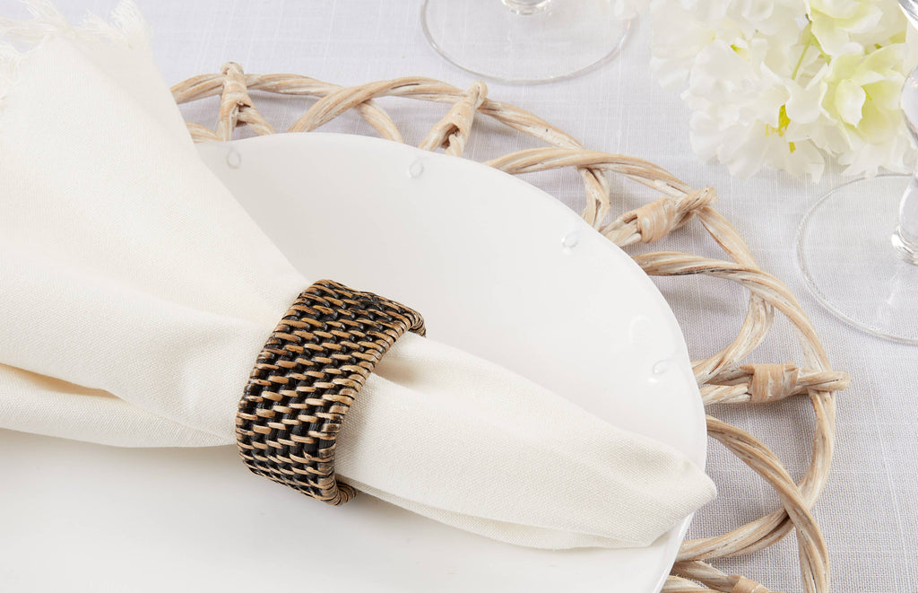 Woven Rattan Napkin Ring: Brown