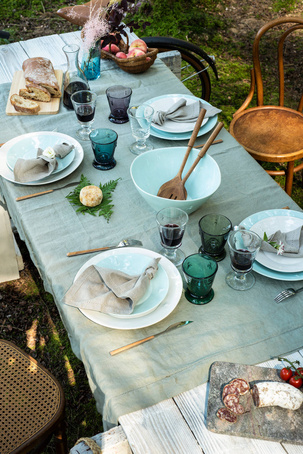 La Rochere Bee Ceramic Dessert Plates - Ecru
