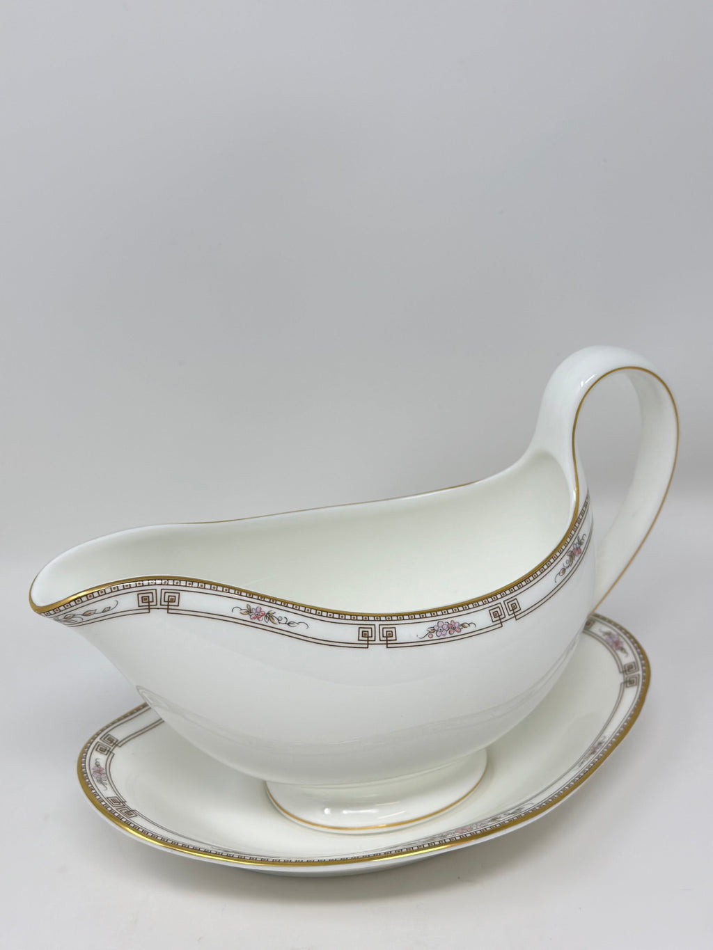 Wedgwood Colchester Gravy Boat with Stand