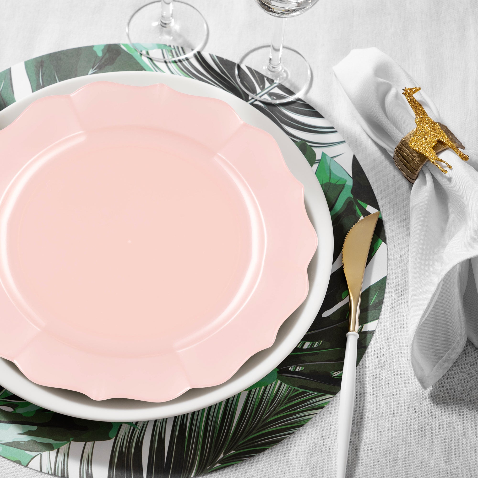 Pearl Pink Round Lotus Plastic Dinner Plates (10.25")