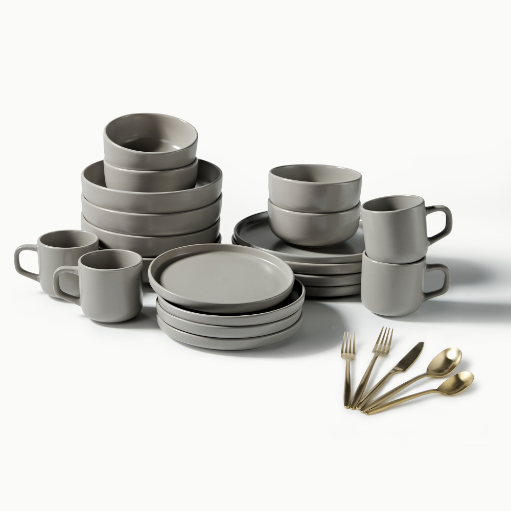 Dinnerware Set