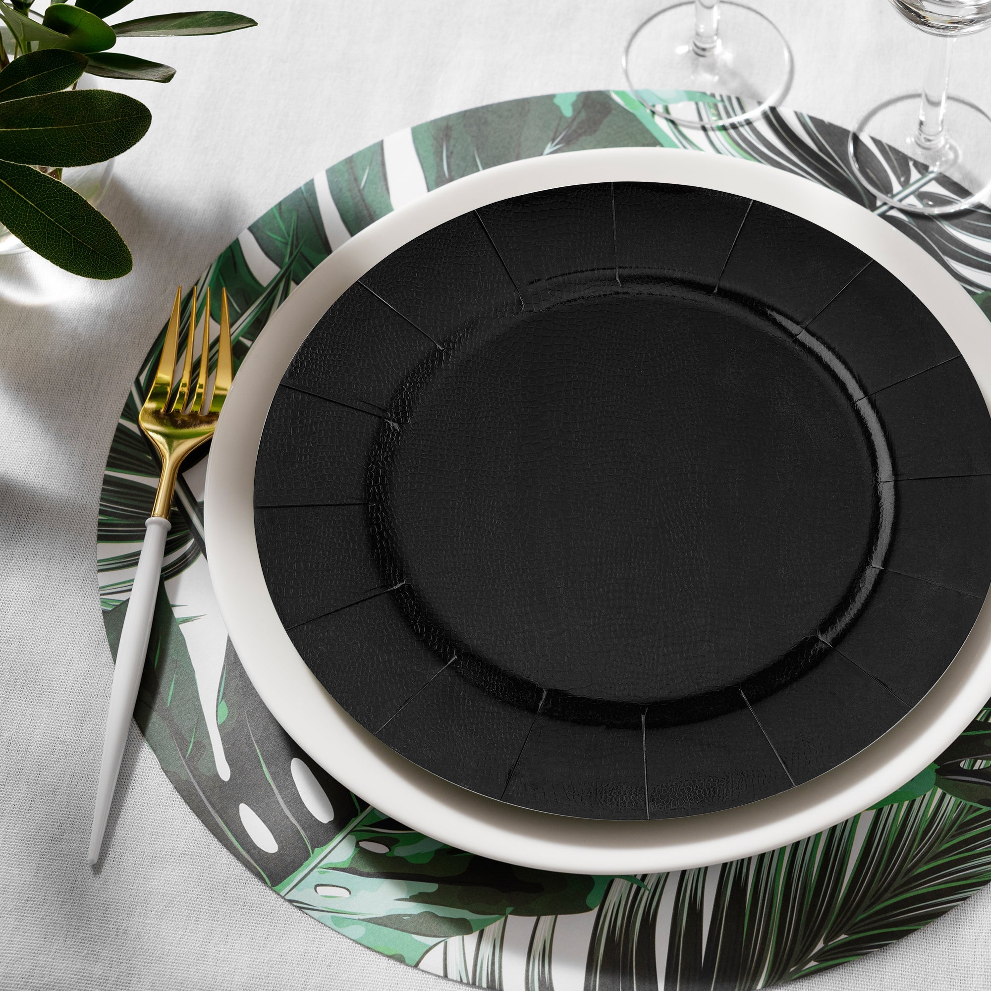 Black Round Disposable Paper Charger Plates (13")