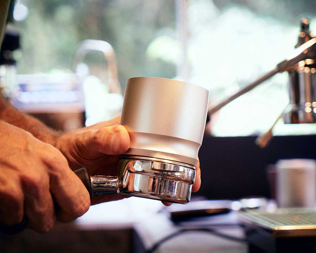 Blind Shaker - No Magnet Installed - Renewed