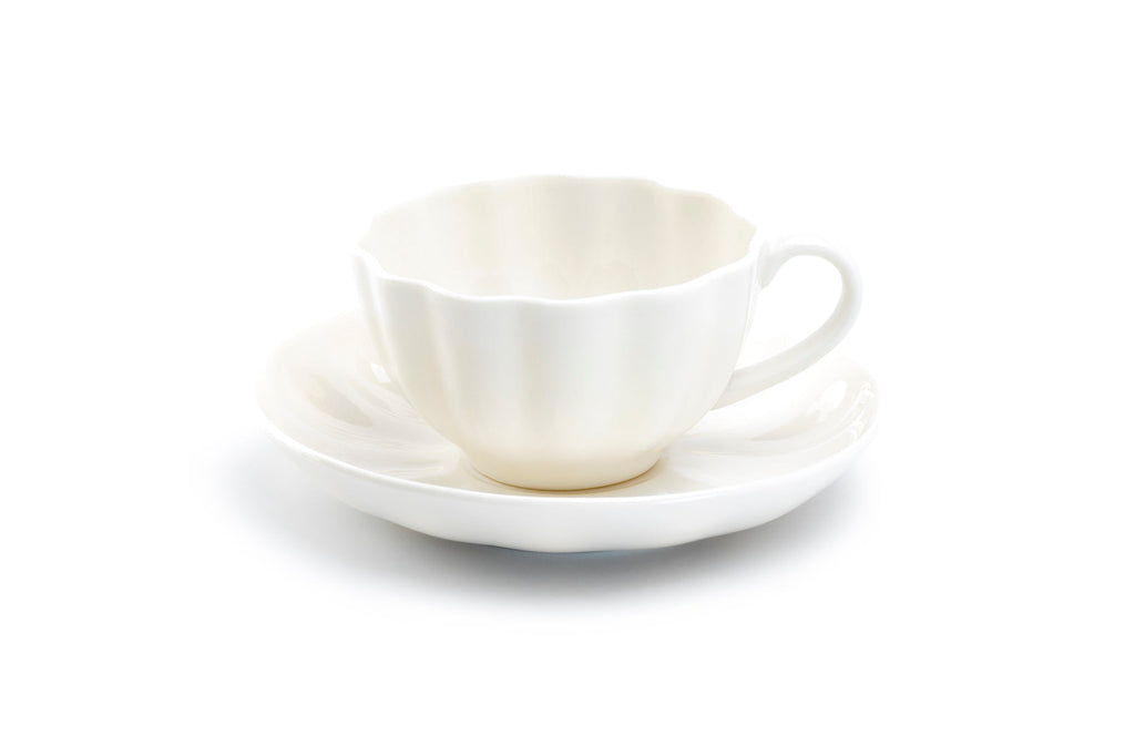 White Scallop Fine Porcelain Tea Cup and Saucer