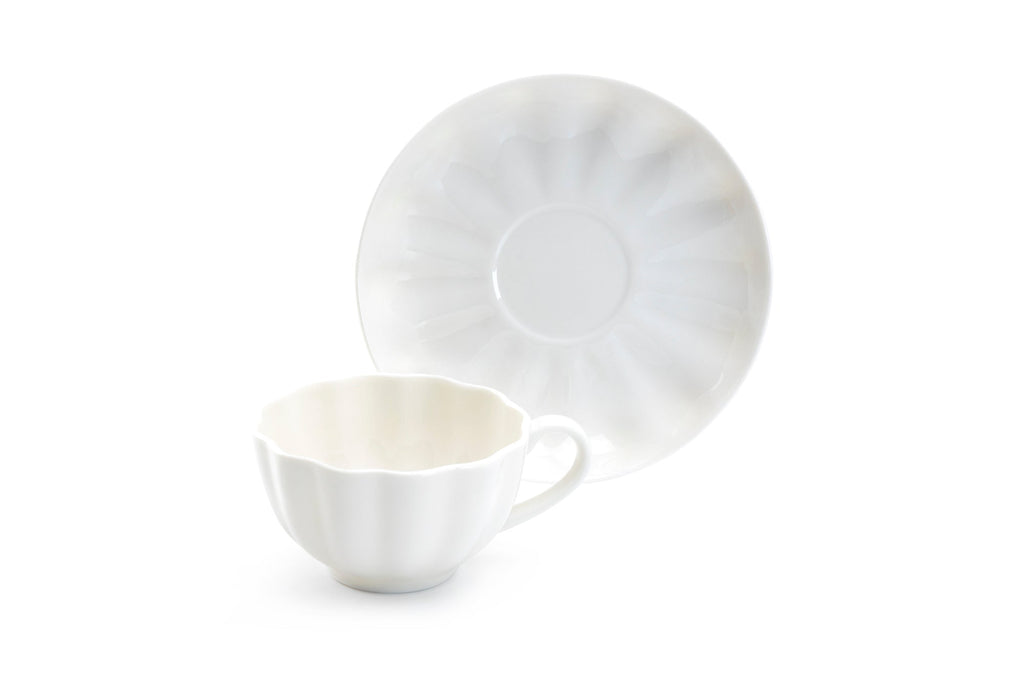 White Scallop Fine Porcelain Tea Cup and Saucer
