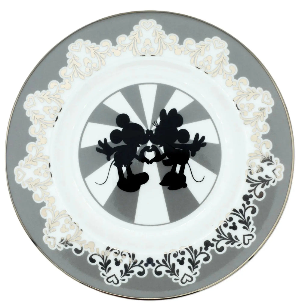 English Ladies Disney Mickey Mouse & Friends Minnie Vintage Plate