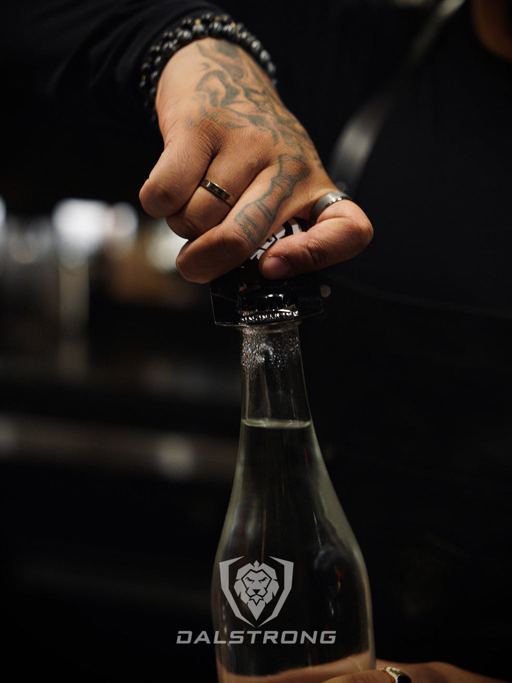 Bottle Opener with Stand | Black | Collector Set | Dalstrong ©