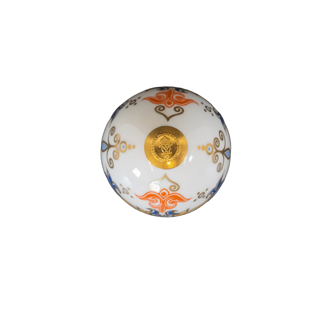 Royal Crown Derby World of Eggs & Stand - Japan