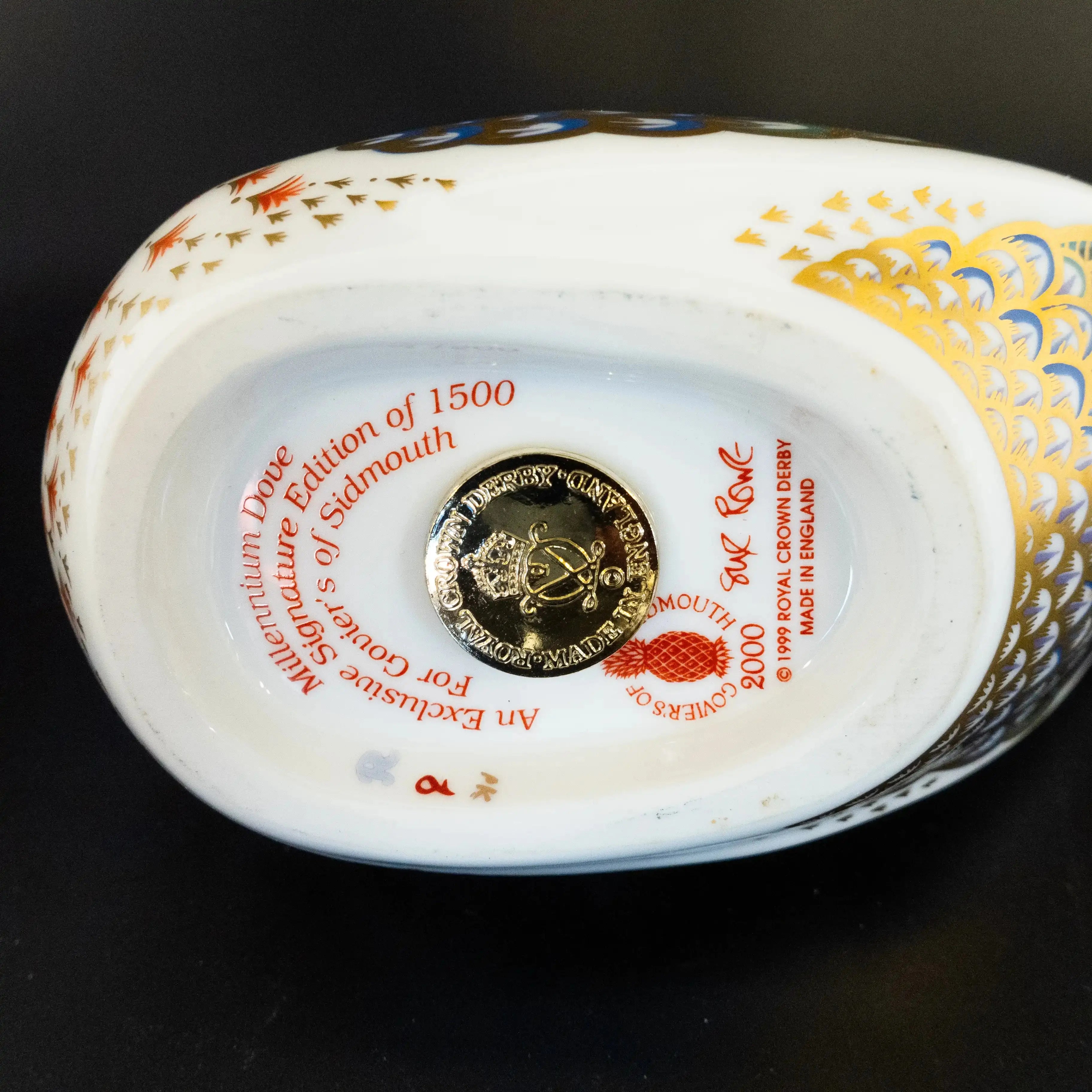 Royal Crown Derby Paperweight Millennium Dove