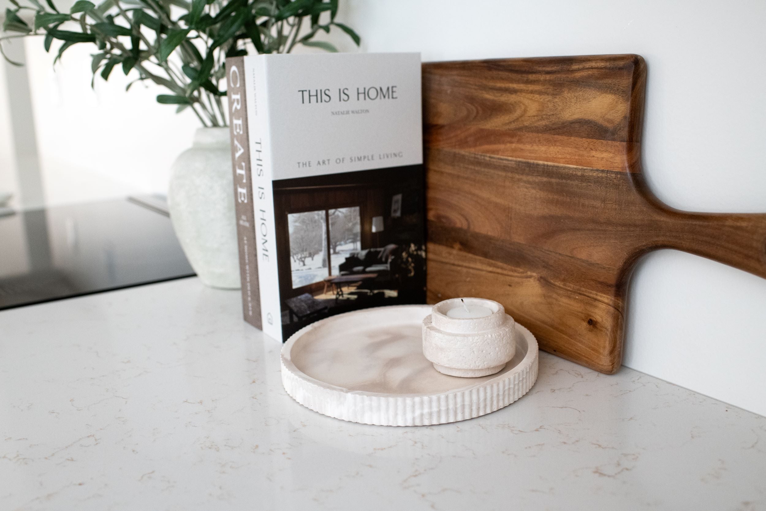 Fluted Round Tray
