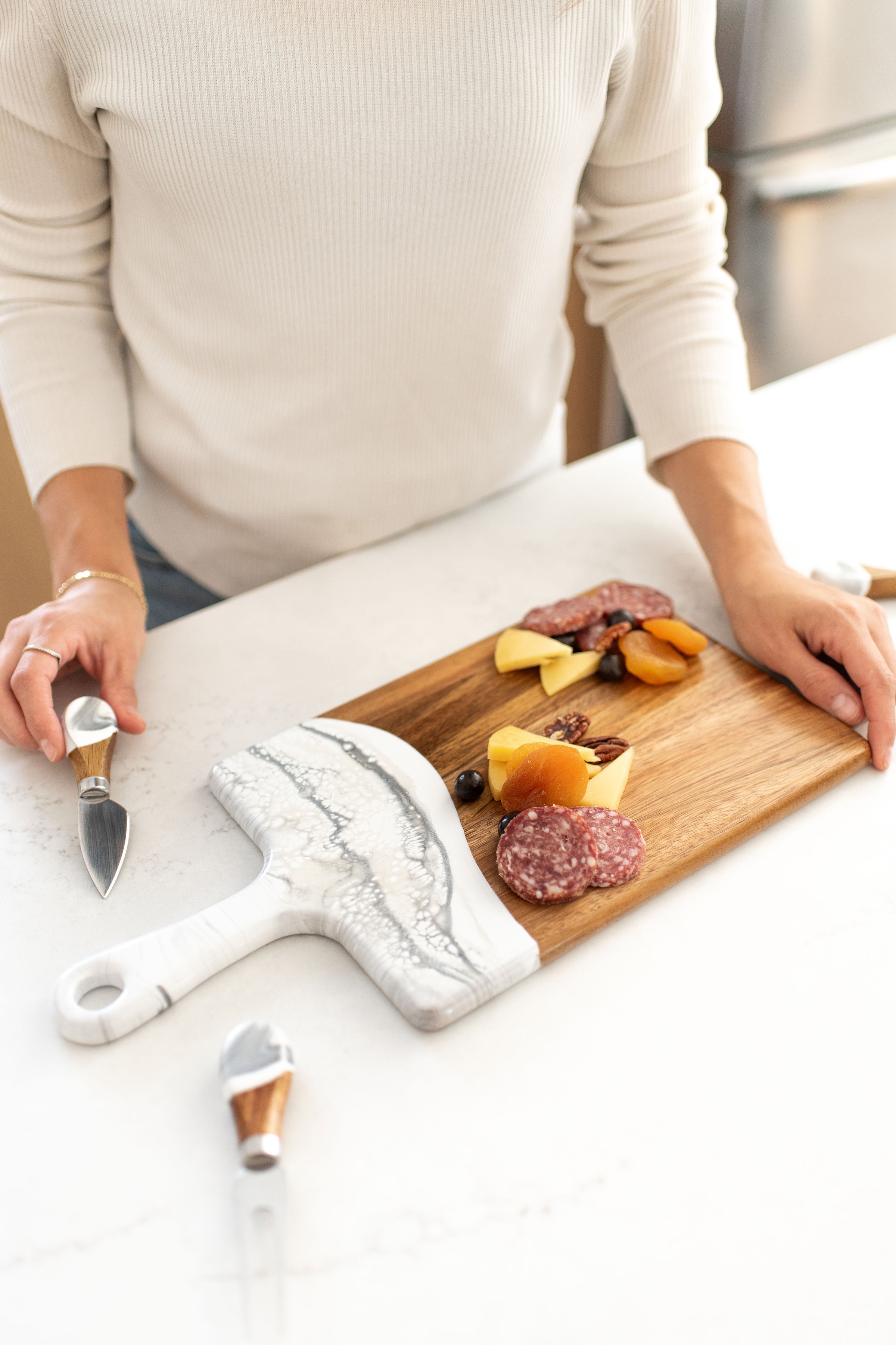 Medium Acacia Cheese Boards