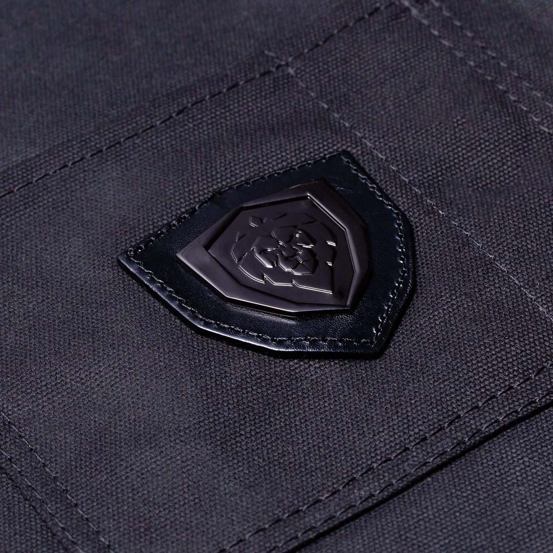 Sous Team Apron | Heavy-Duty Waxed Canvas | Professional Chef's Kitchen Apron | Dalstrong ©