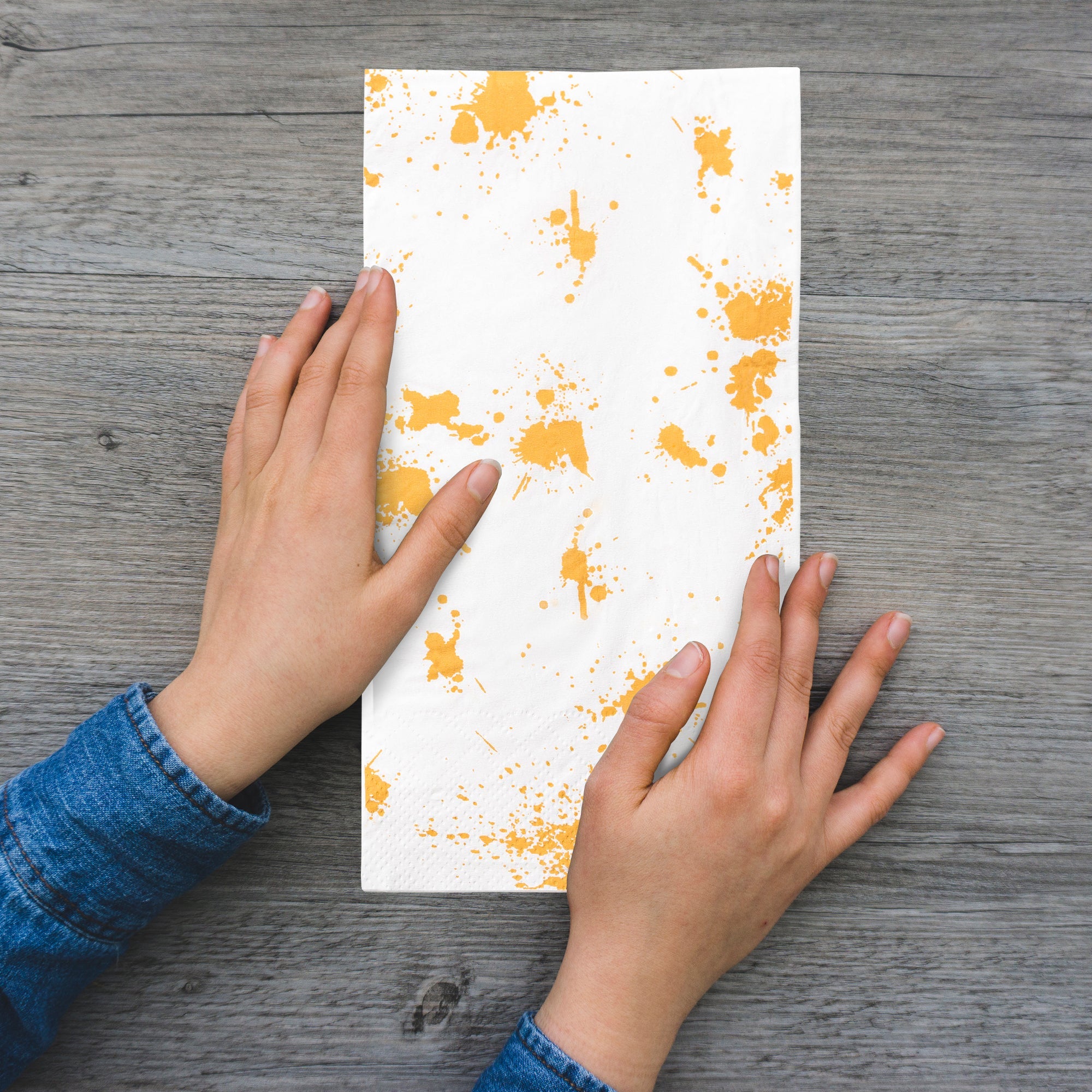 White with Gold Paint Splatter Paper Dinner Napkins