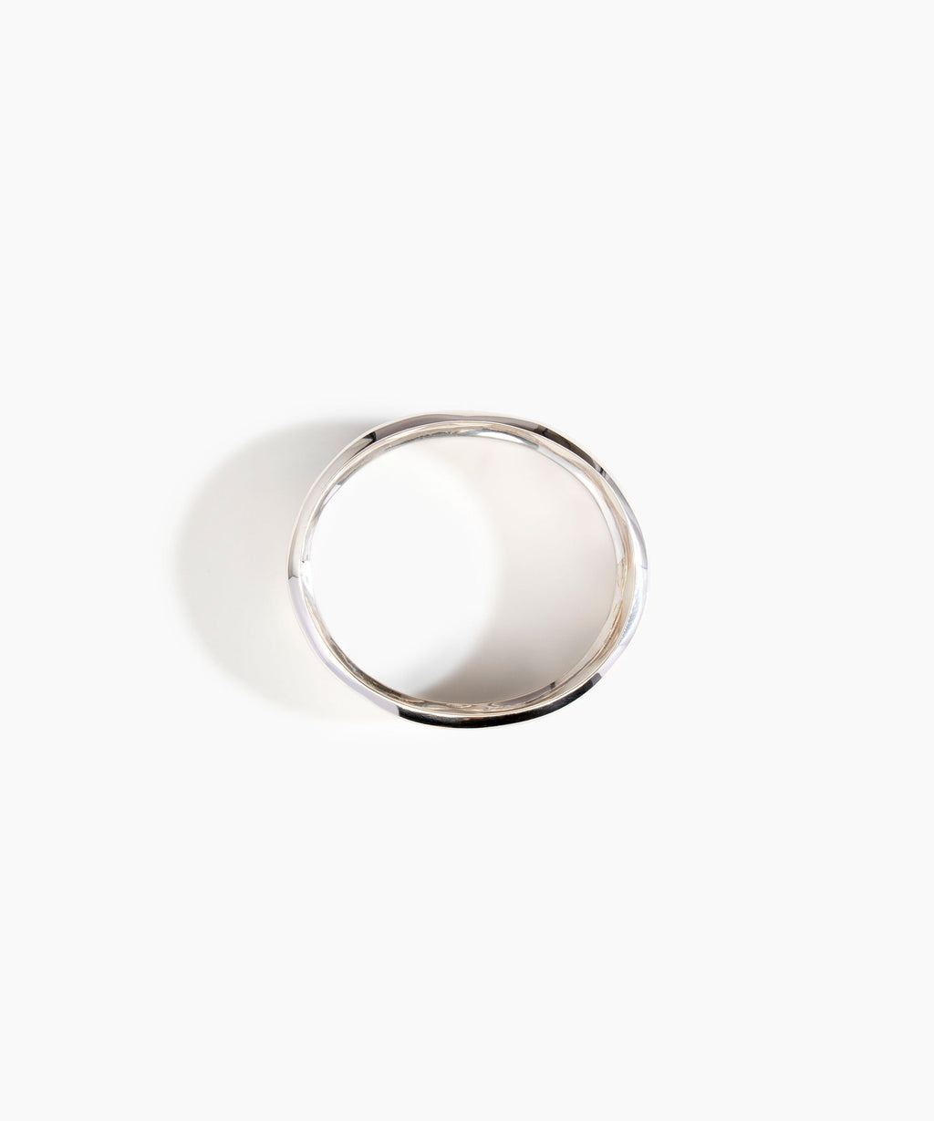 Medium Dimpled Bangle