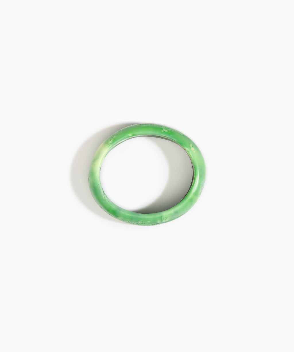 Medium Organic Oval Bangle