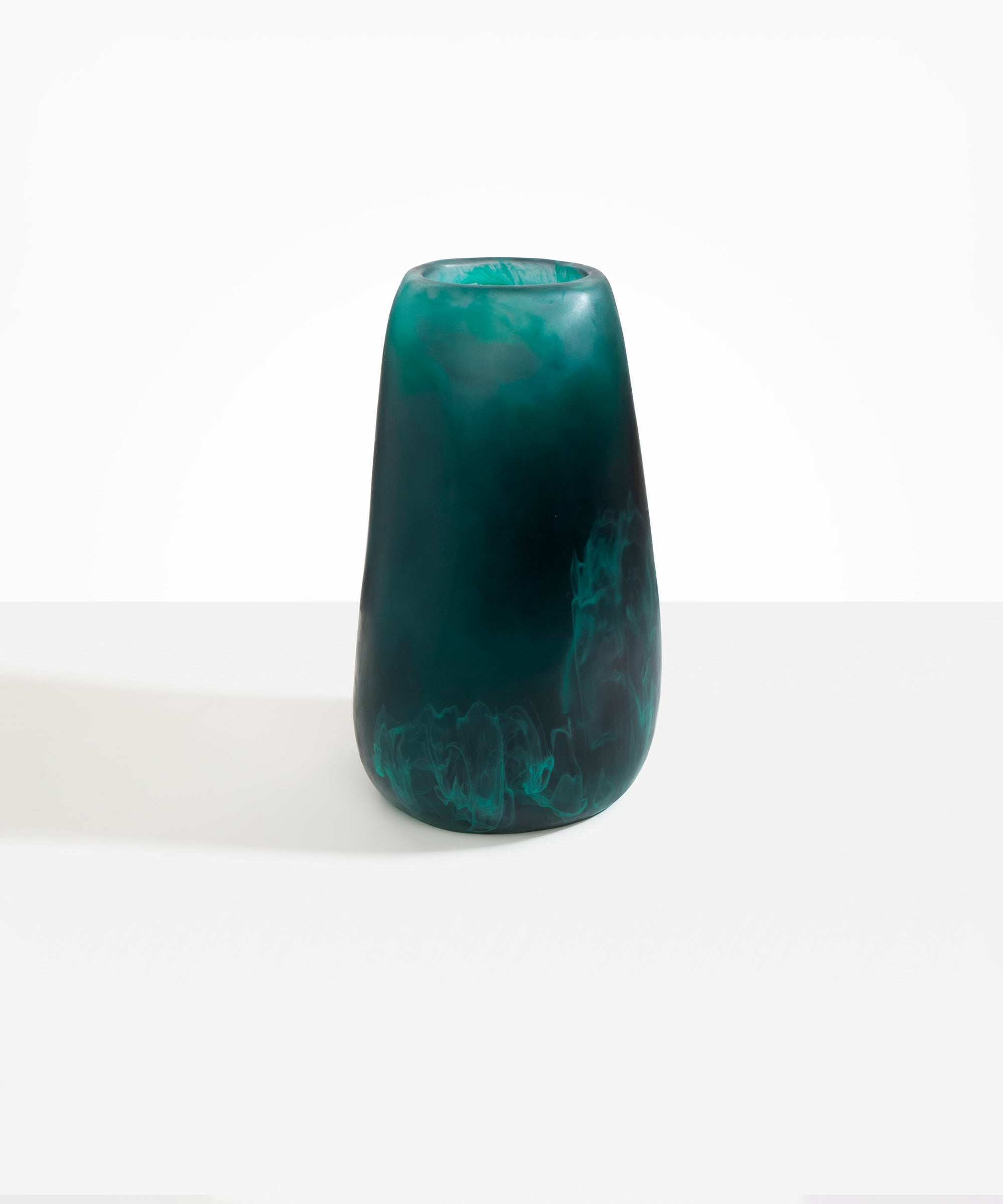 Grand Pebble Vase
